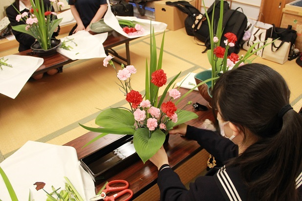 華道部IMG_8865 - コピー.JPG